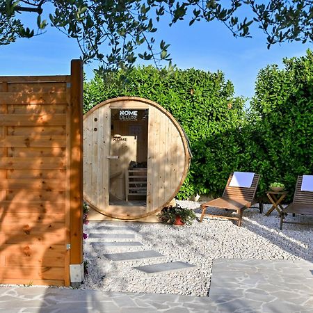 Holiday Home Aprilis With Pool, Jacuzzi And Sauna Galovac  Exterior foto